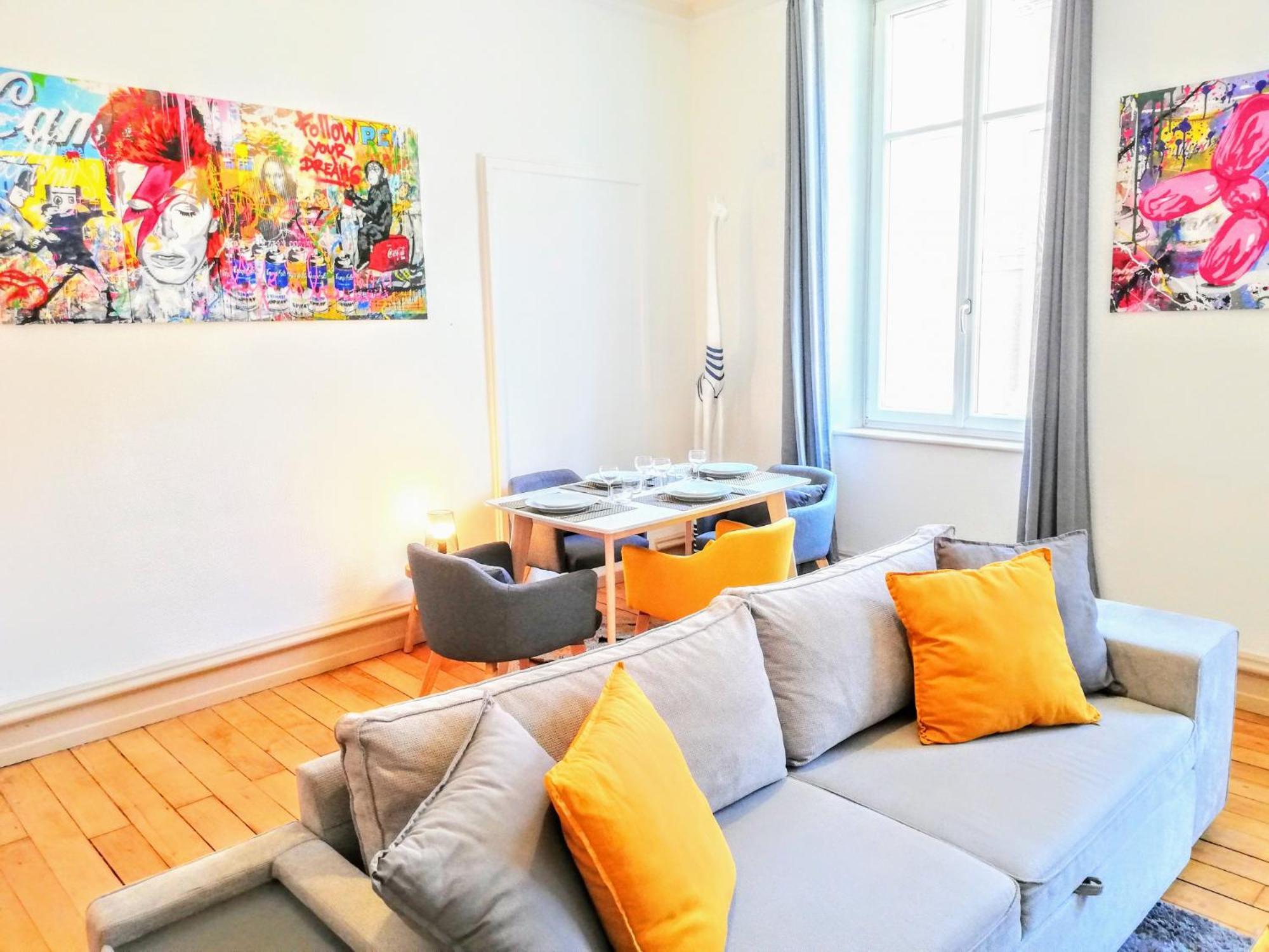 De 2 A 6 Personnes - Le Street'Art - Sarrebourg Centre - Gare A 500M - A 20 Minutes De Center Parc Et Parc Animalier Sainte-Croix - Netflix - Wifi Apartment Екстериор снимка